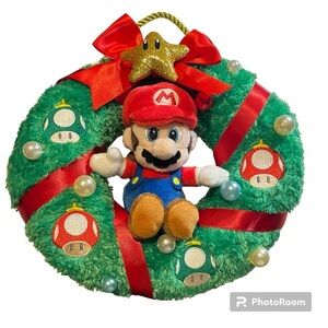 NWT UNIVERSAL JAPAN EXCLUSIVE RARE NINTENDO WORLD CHRISTMAS MARIO WREATH